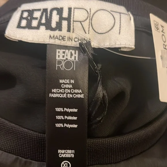 BEACH RIOT DUNES TEE, SHADOW SATIN BLACK - XL - Picture 5 of 7
